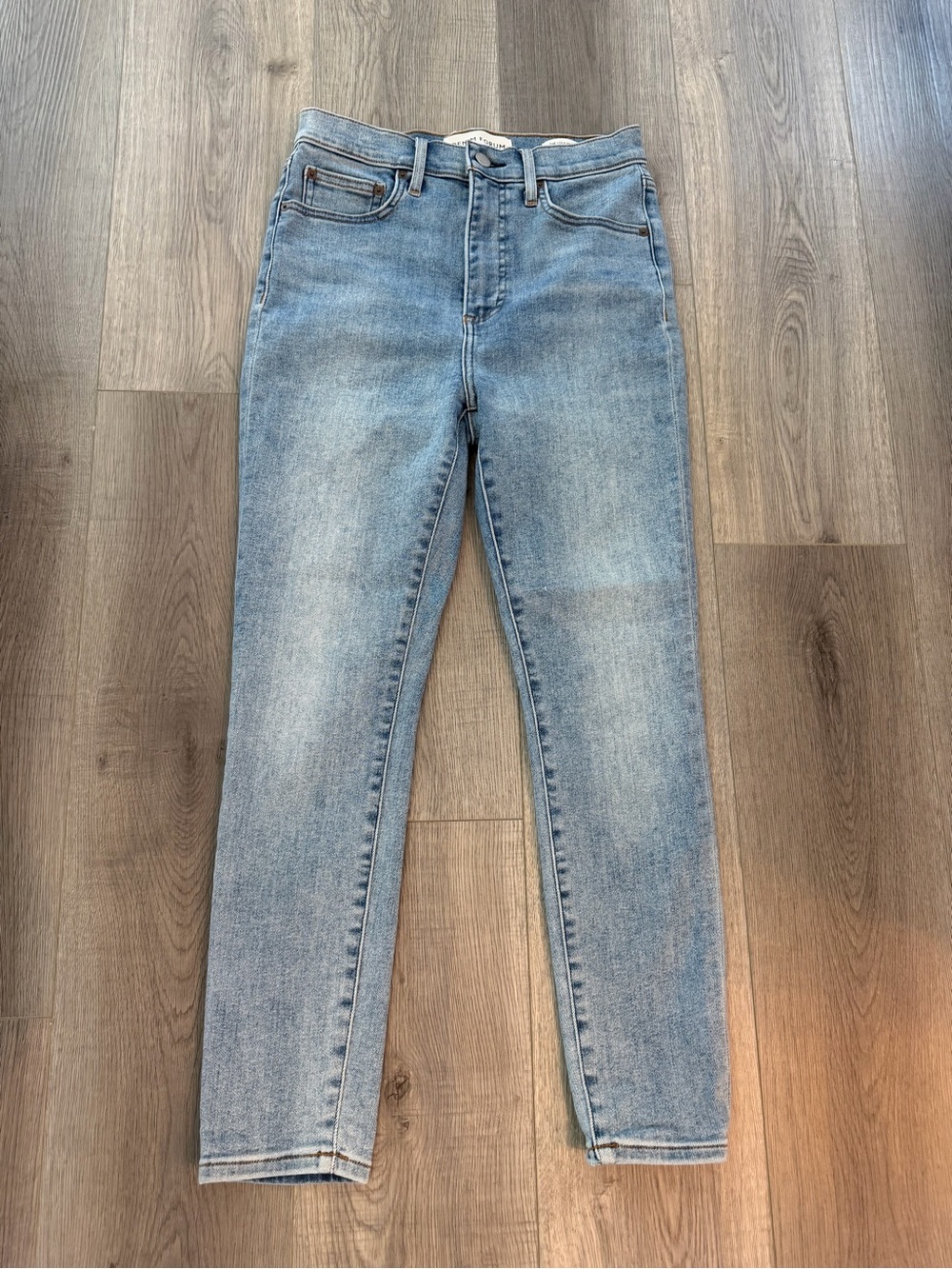 Aritzia Denim Forum Blue Lola High-Rise Skinny Denim Jeans Women’s size 27